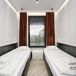 Black Diamond With Terrace - Botanica Jelitkowo By Oneapartments Γκντανσκ